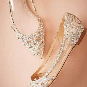 badgley mischka gigi flats - LIKE NEW!